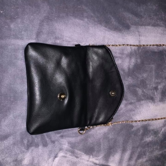 Purse - Picture 2 of 4